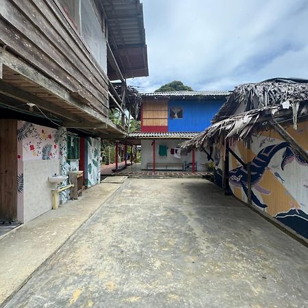 Surf House Estilo Libre Hotel บูเอนาเวนตูรา ภายนอก รูปภาพ