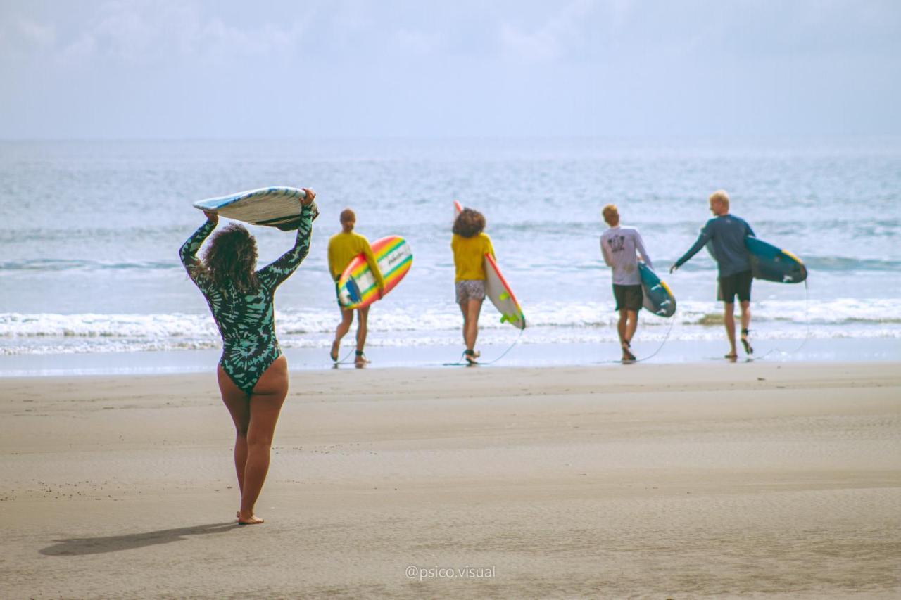 Surf House Estilo Libre Hotel บูเอนาเวนตูรา ภายนอก รูปภาพ