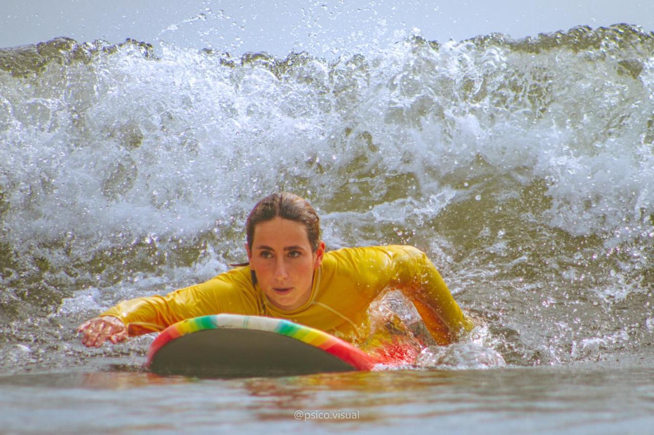 Surf House Estilo Libre Hotel บูเอนาเวนตูรา ภายนอก รูปภาพ